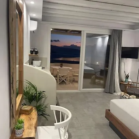 Eye Of Naxos Holiday home